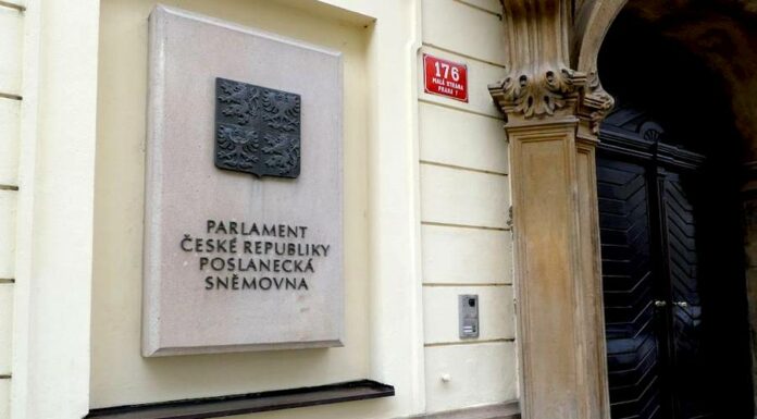Poslanci „pozměňovákem“ schválili windfall tax windfall_tax