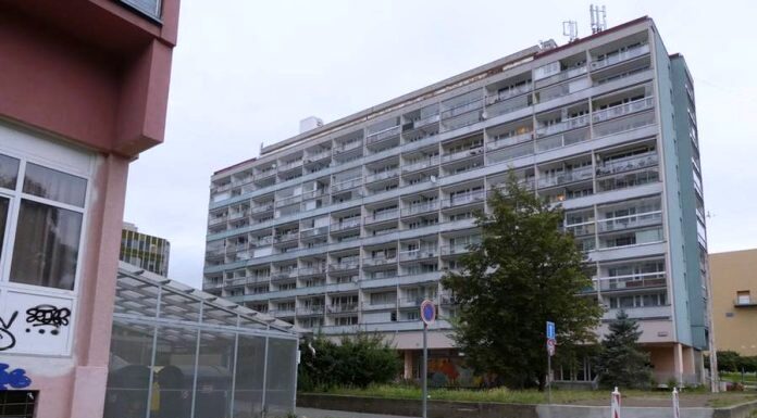 Ceny nemovitostí klesají a zřejmě ještě klesat budou nemovitosti
